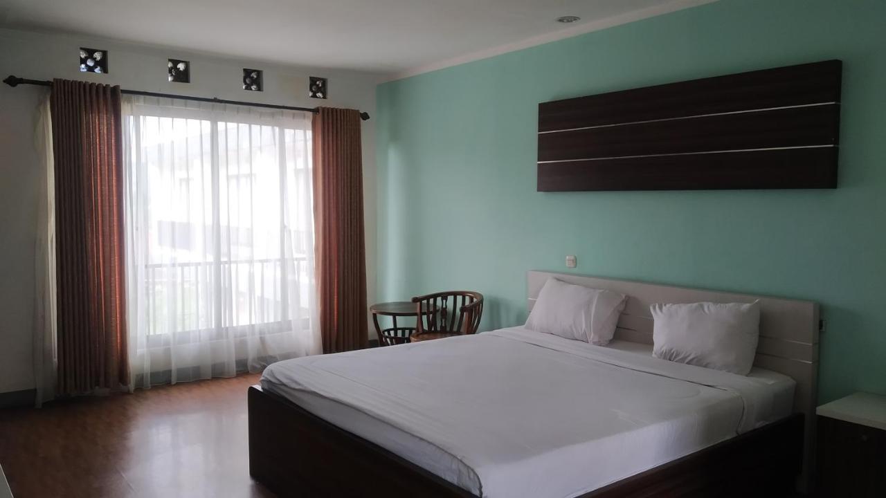 Puncak Village Hotel & Kampung Main Anak Gadok ภายนอก รูปภาพ